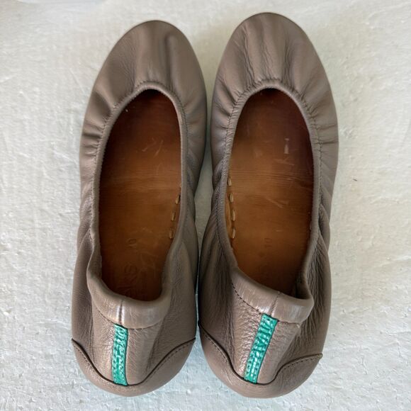 Size 10 - Tieks by Gavrieli Classic The Ballet Flat Reinvented Shoe Leather Tan - Picture 7 of 8